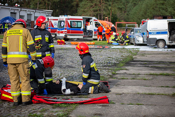 ćwiczenia policji, straży, pogotowia ratunkowego